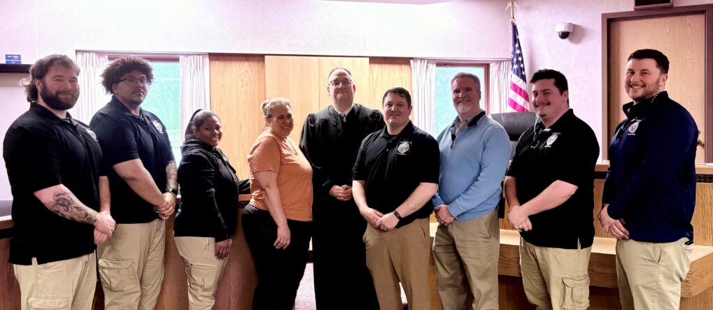 Judge DeLeone administers Oaths of Office for Lake County Juvenile Detention Staff.