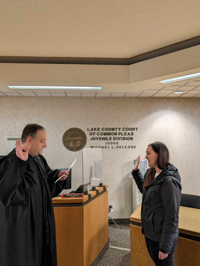 Judge DeLeone deputizing Eileen Hayes and Lisa Reilly from Mentor Police Department