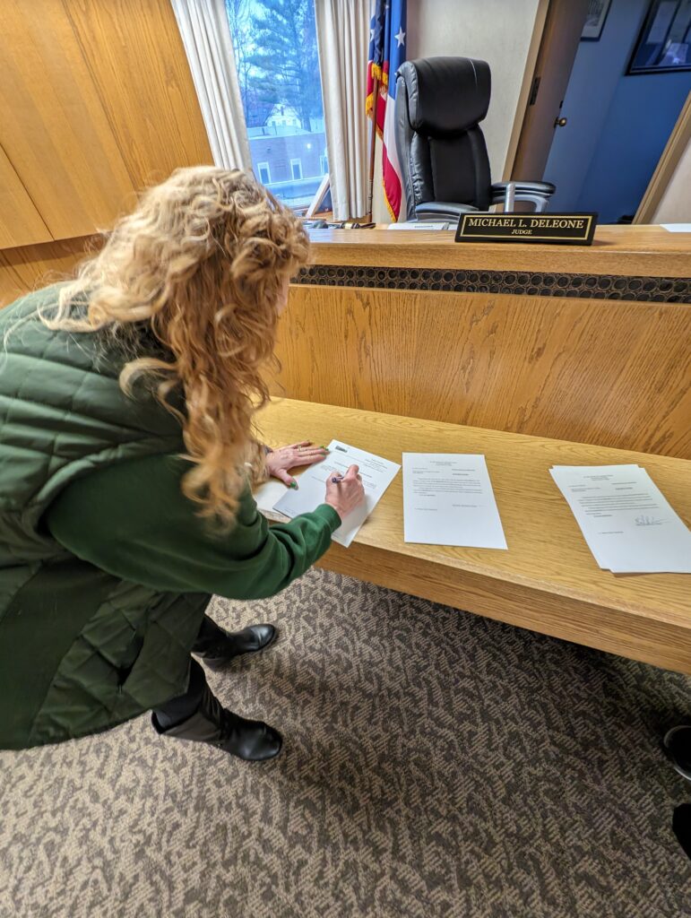 Judge DeLeone deputizing Eileen Hayes and Lisa Reilly from Mentor Police Department