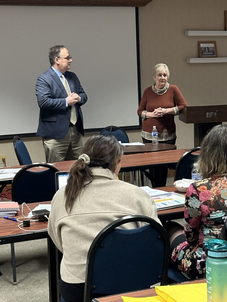 Judge DeLeone presented at the Lake County Bar Association’s GAL Seminar.